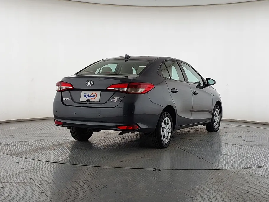 تويوتا يارس Y 2021 