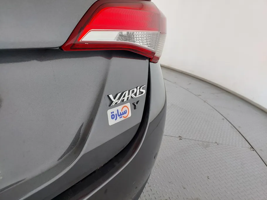 تويوتا يارس Y 2021 