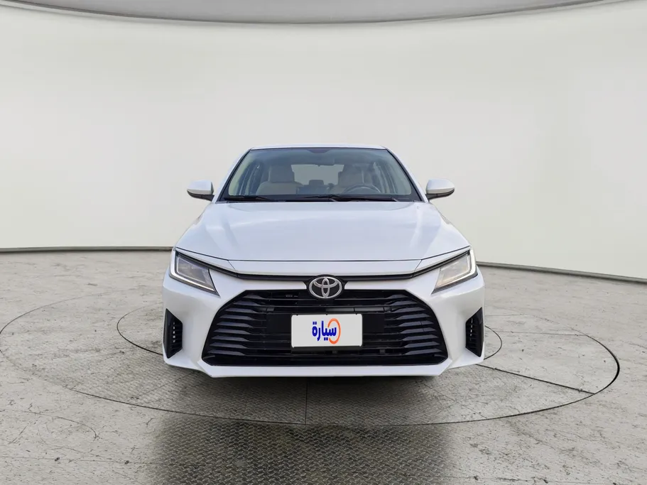 2023 Toyota Yaris  Y 