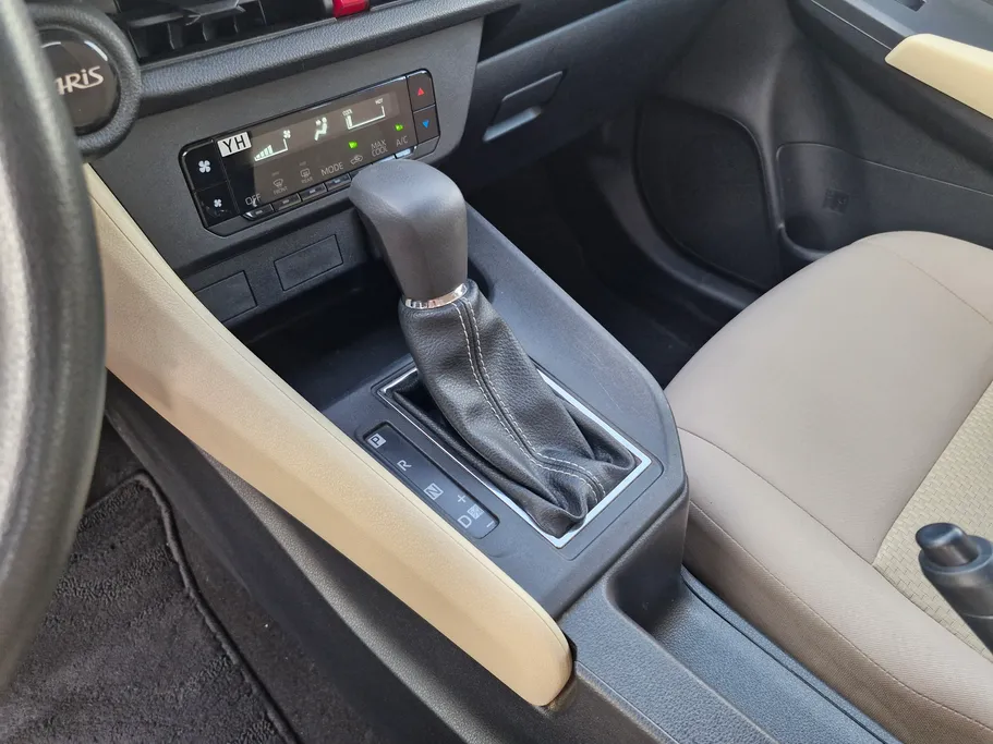 تويوتا يارس Y 2023 