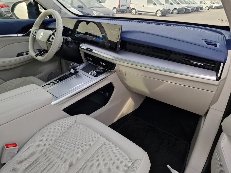 ام جي ويل لاكجري 2024 