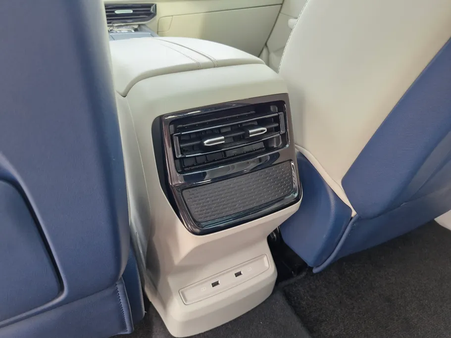 ام جي ويل لاكجري 2024 