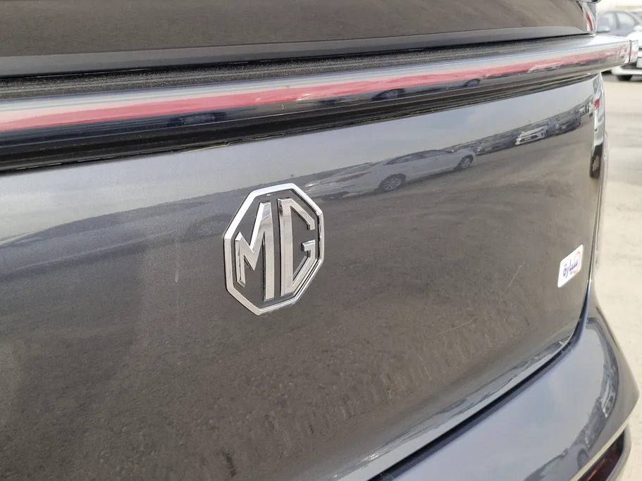 ام جي ويل لاكجري 2024 