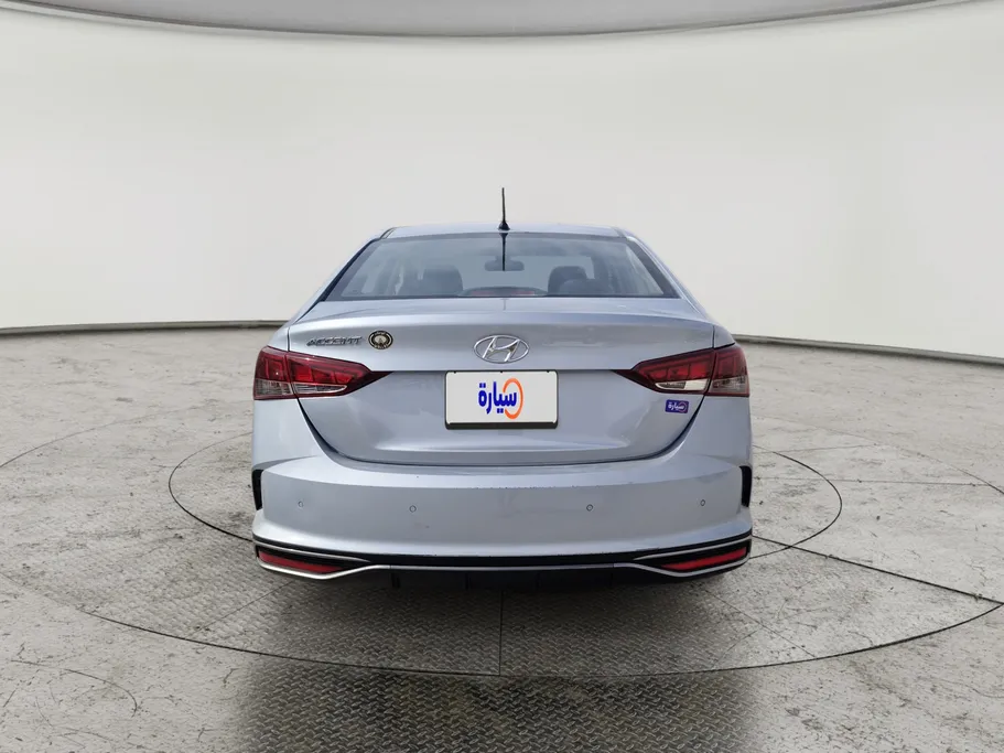 هيونداي اكسنت سمارت 2023 