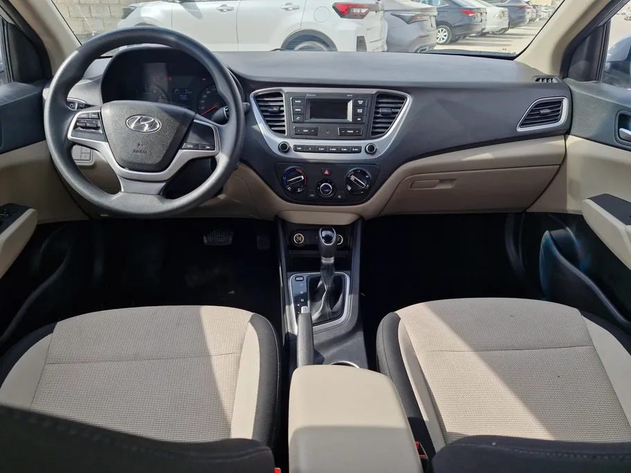 هيونداي اكسنت سمارت 2023 