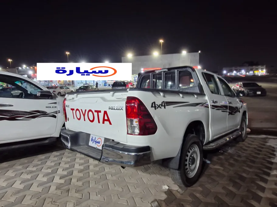 تويوتا هايلكس DLX 2022 