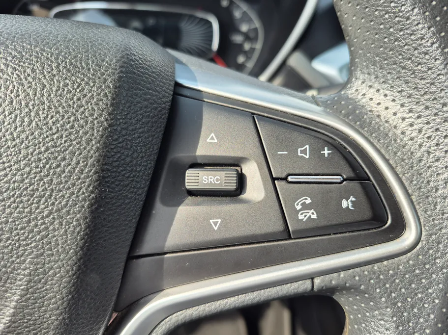 2023 Chevrolet Groove LT 