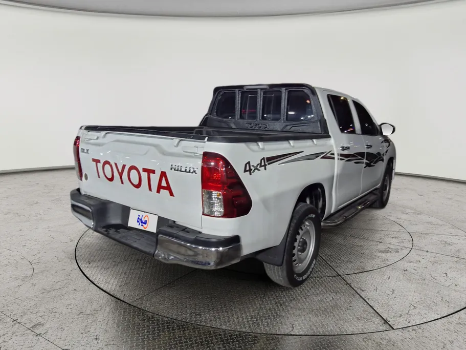 تويوتا هايلكس DLX 2022 