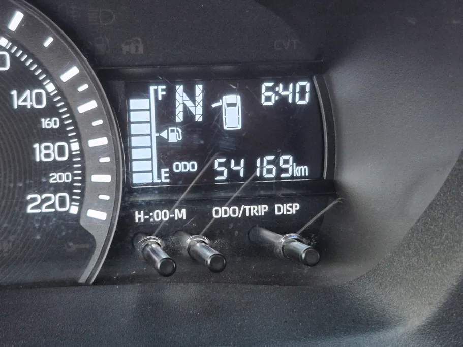 تويوتا يارس Y 2023 