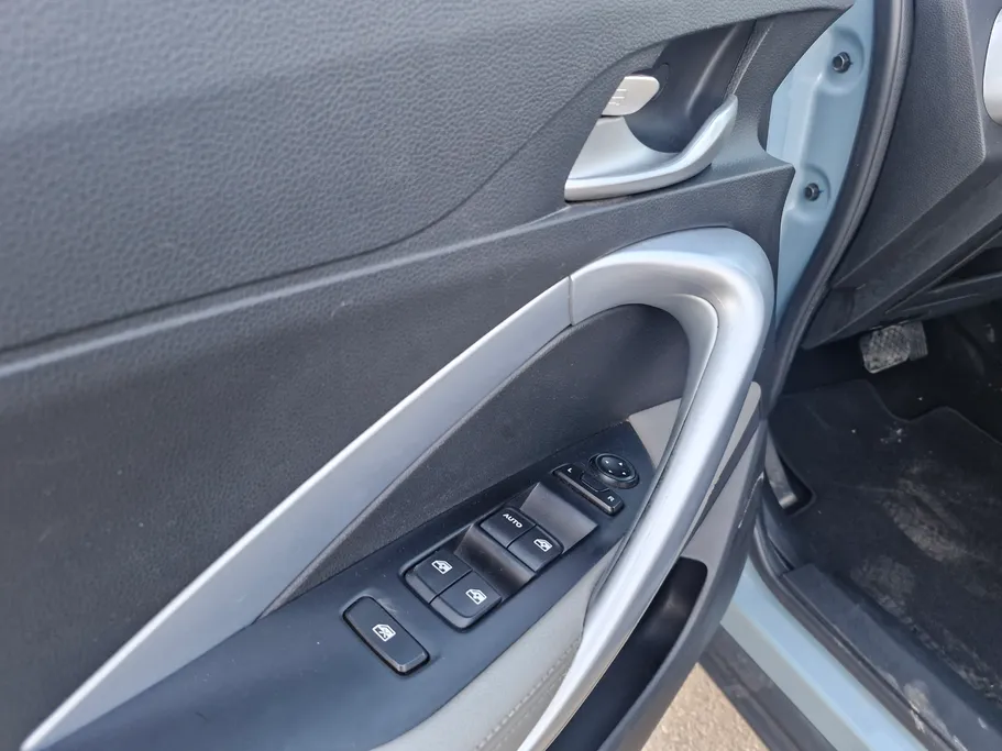 2023 Chevrolet Groove LT 