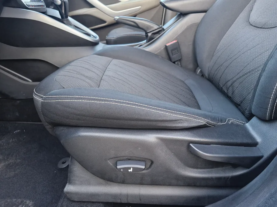 2023 Chevrolet Groove LT 