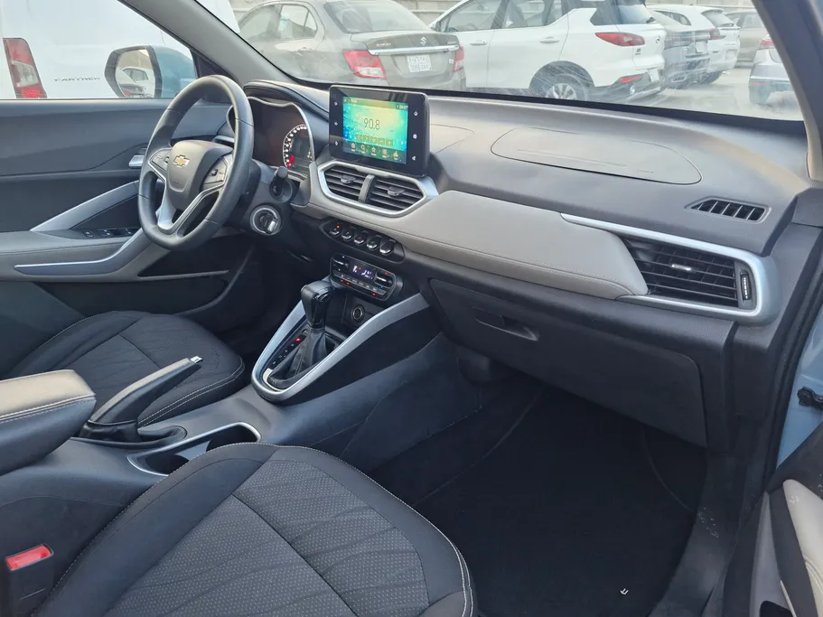 2023 Chevrolet Groove LT 