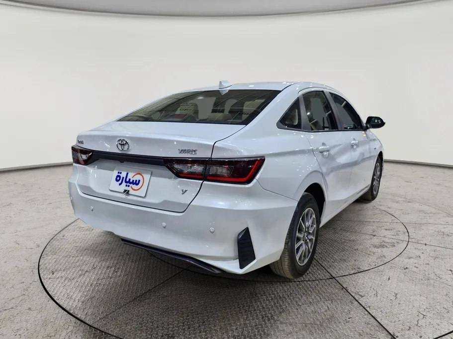 تويوتا يارس Y 2023 