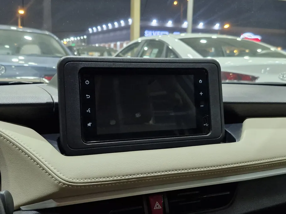 تويوتا يارس Y 2023 