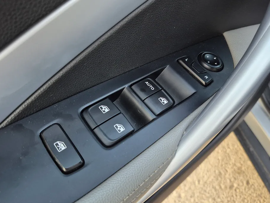 2023 Chevrolet Groove LT 