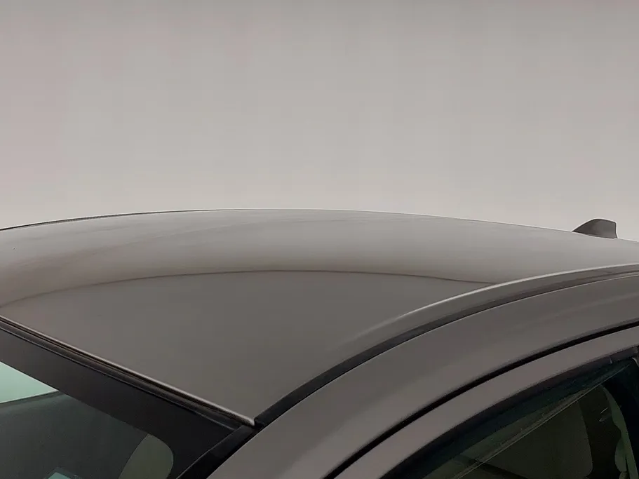 2023 Toyota Yaris  Y 