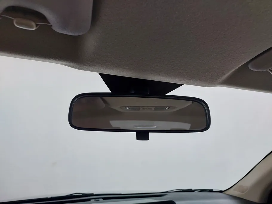 2023 Toyota Yaris  Y 