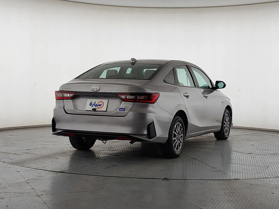 2023 Toyota Yaris  Y 