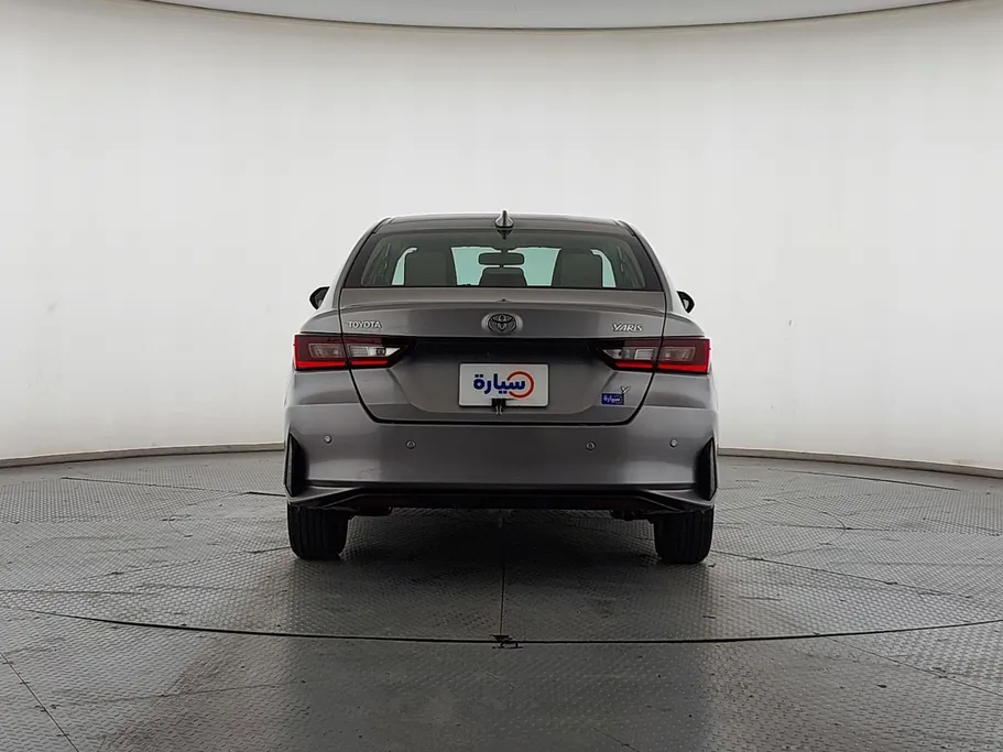 2023 Toyota Yaris  Y 