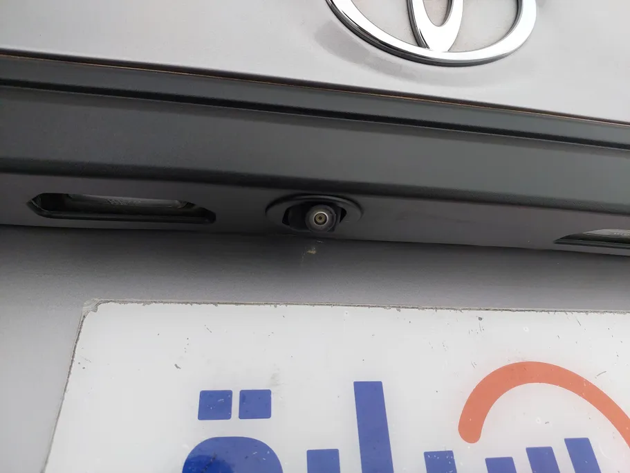 2023 Toyota Yaris  Y 