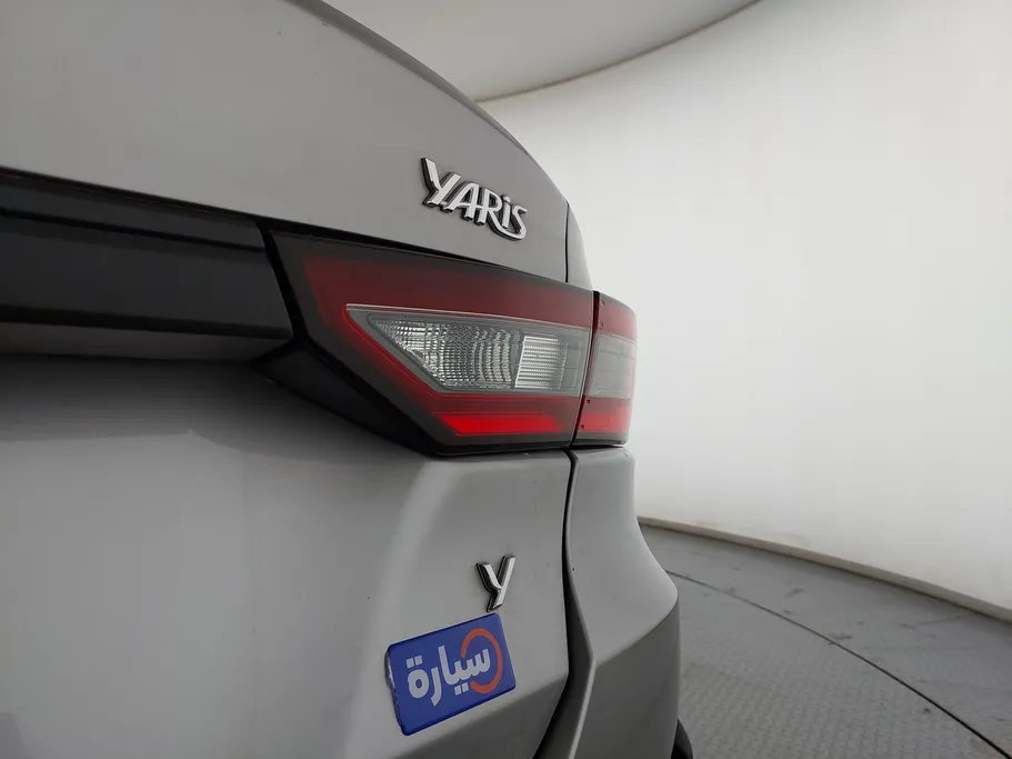 2023 Toyota Yaris  Y 