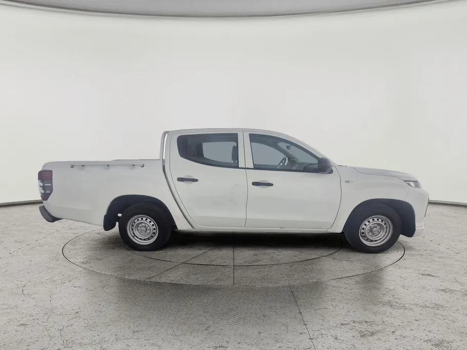 2022 Mitsubishi L200 Double Cap 