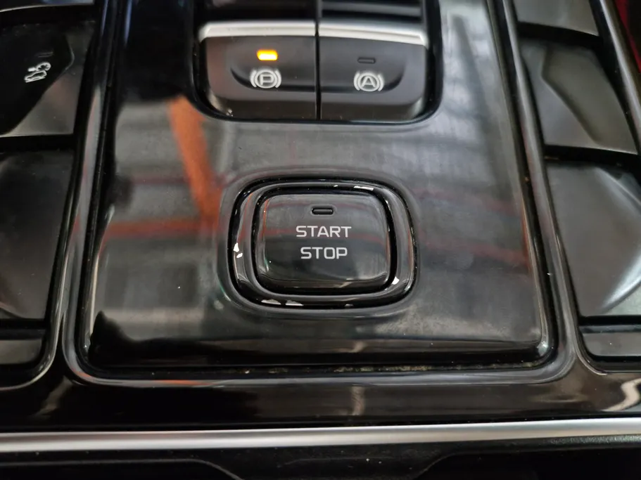 2023 FAW Bestune T77  