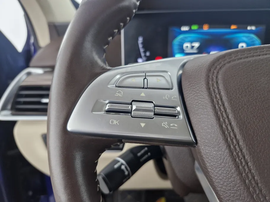 2023 FAW Bestune T77  