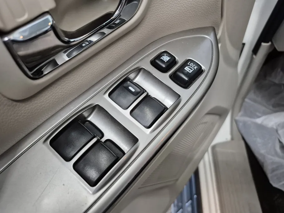 2022 Mitsubishi Pajero GLS 5Doors 