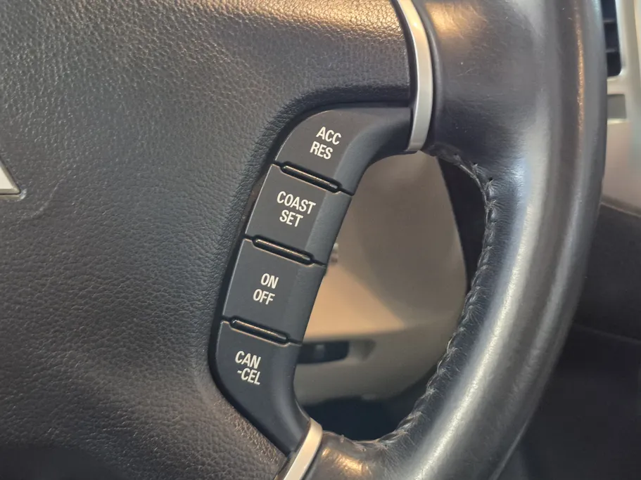 2022 Mitsubishi Pajero GLS 5Doors 