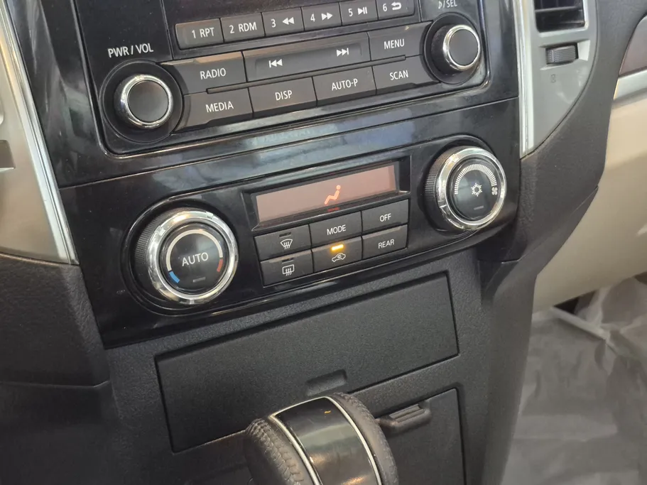 2022 Mitsubishi Pajero GLS 5Doors 