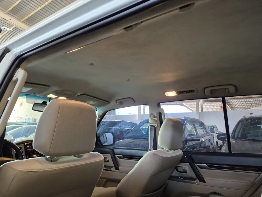 2022 Mitsubishi Pajero GLS 5Doors 