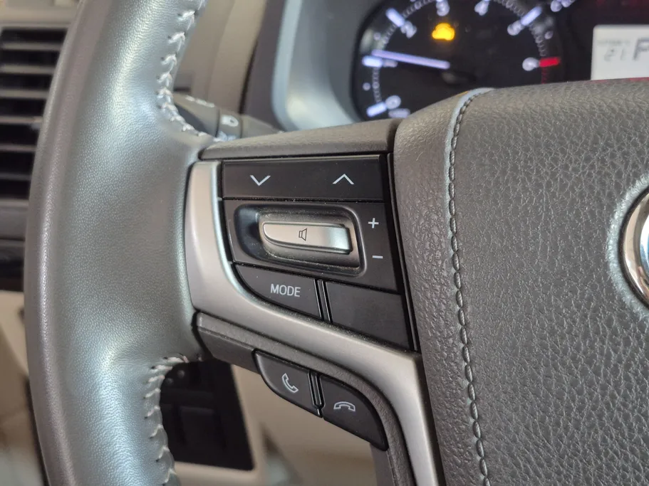 تويوتا برادو TXL 2022 