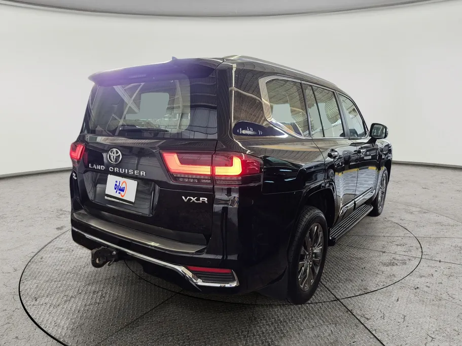 2023 Toyota Land Cruiser VXR 