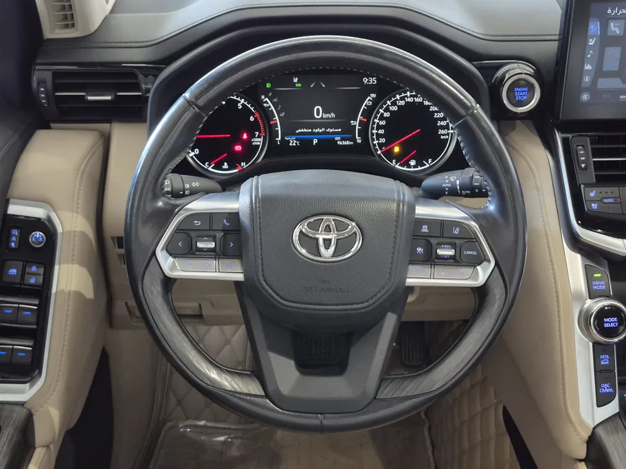 2023 Toyota Land Cruiser VXR 
