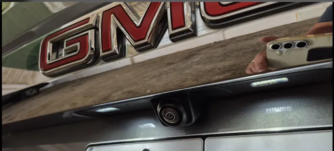 جي إم سي  يوكن SLE 2023 