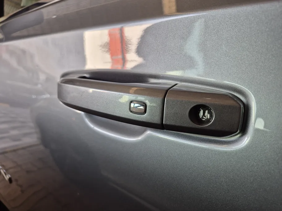 جي إم سي  يوكن SLE 2023 