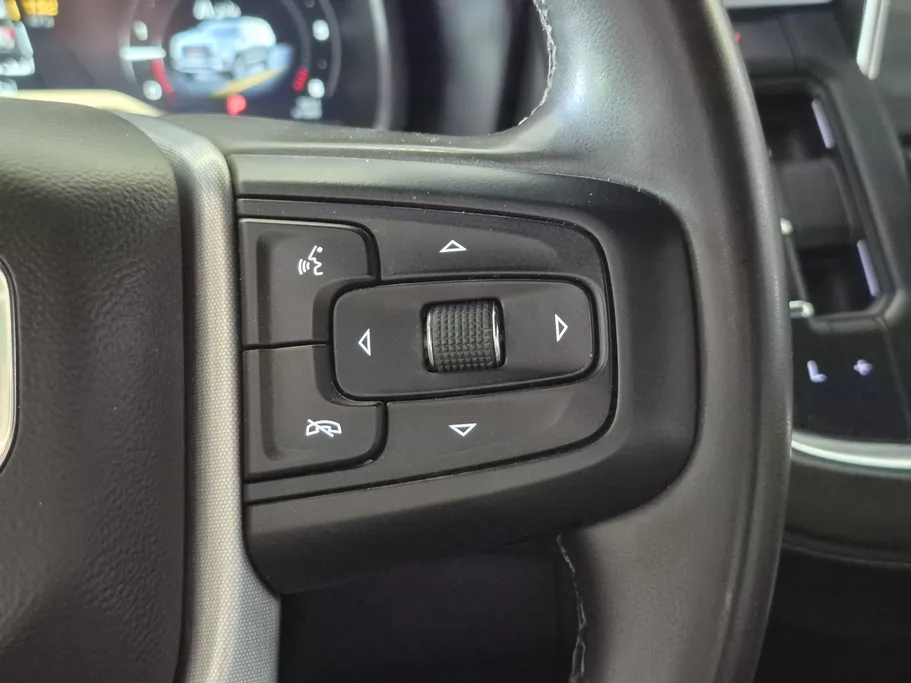 جي إم سي  يوكن SLE 2023 