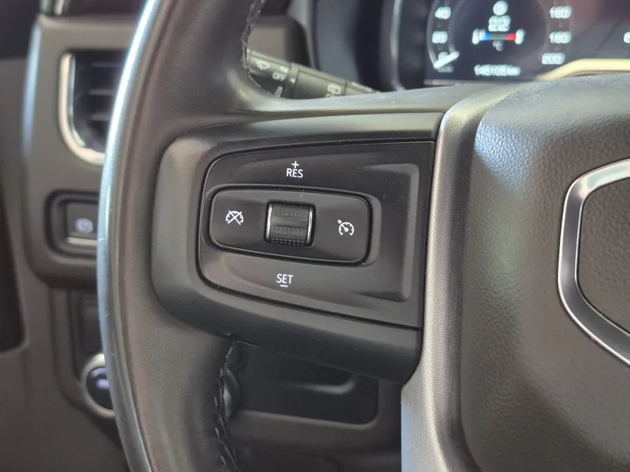 جي إم سي  يوكن SLE 2023 