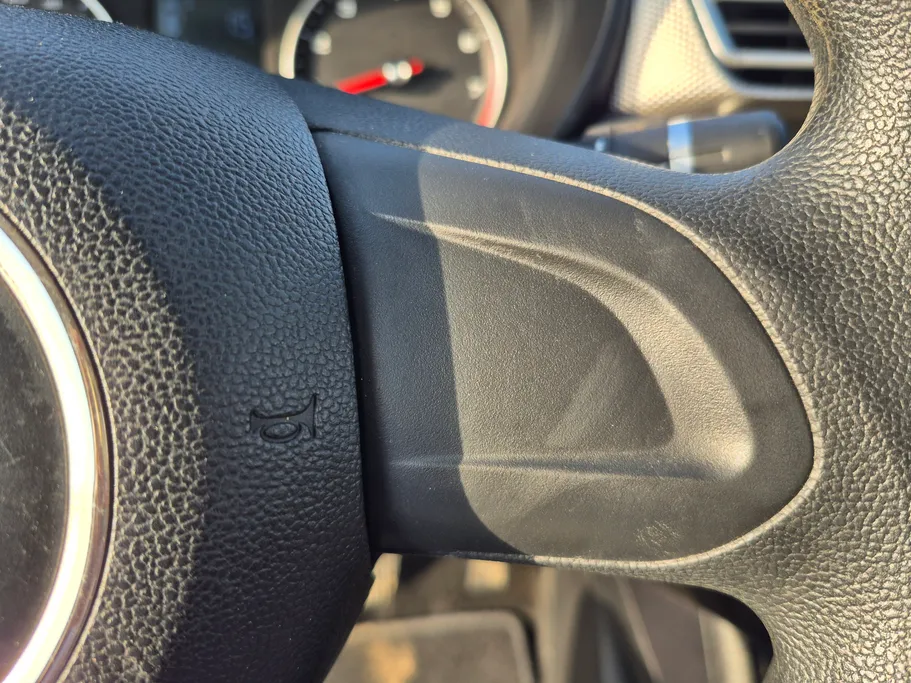 ام جي 5 STD 2023 