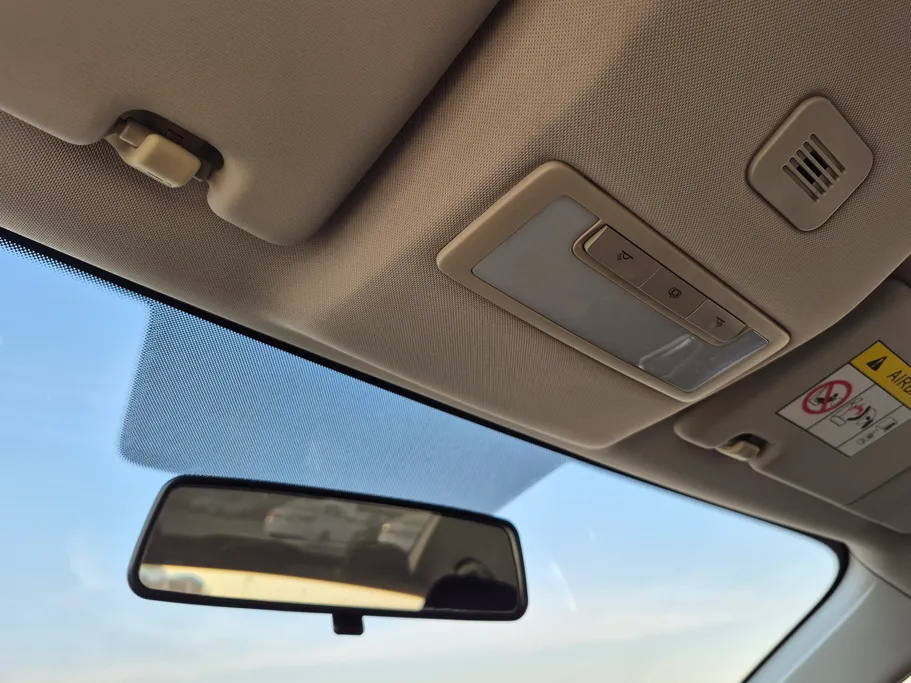 ام جي 5 STD 2023 