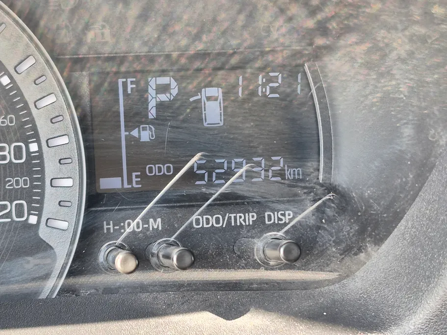 2023 Toyota Yaris  Y 