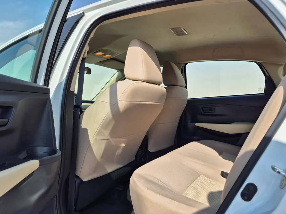 2023 Toyota Yaris  Y 