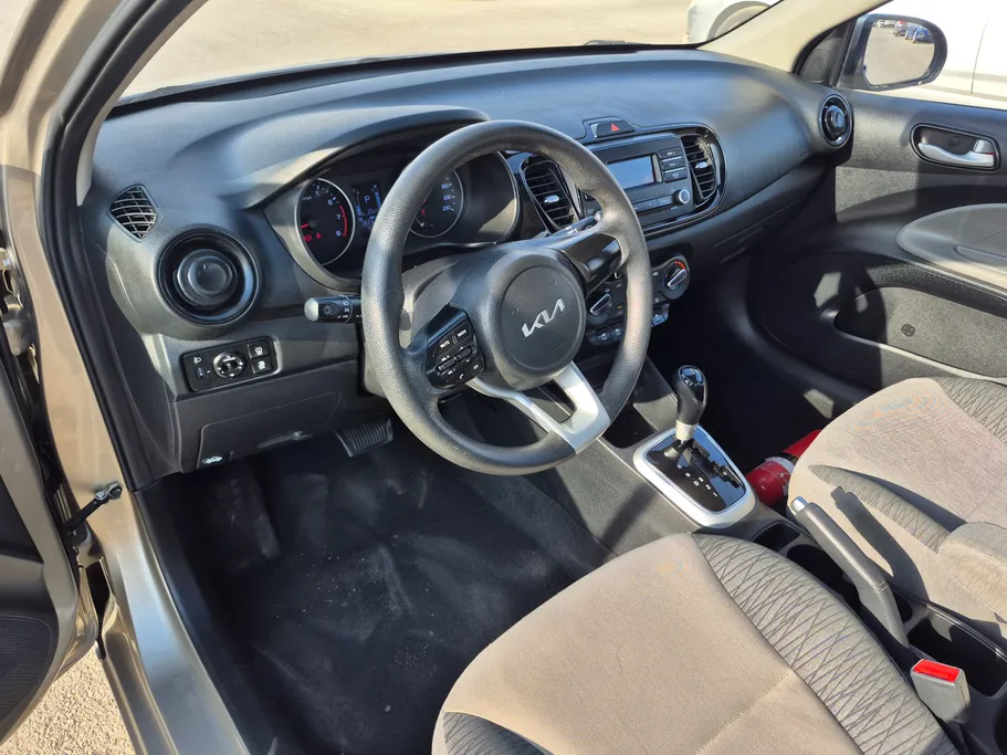 2023 Kia Pegas LX 