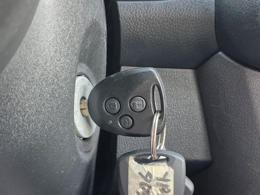 2024 Toyota Yaris  Y 