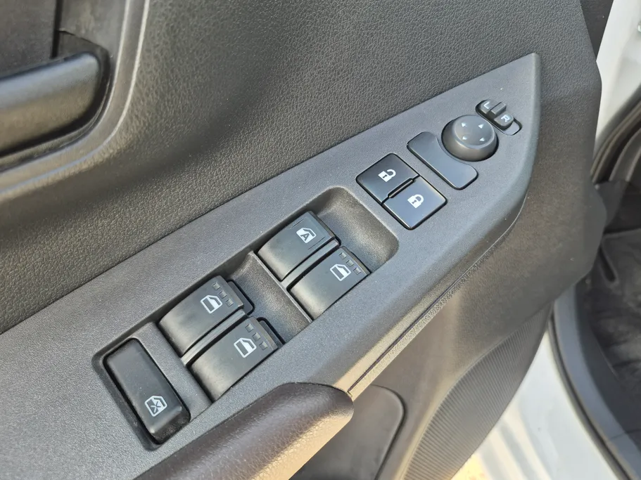 2024 Toyota Yaris  Y 