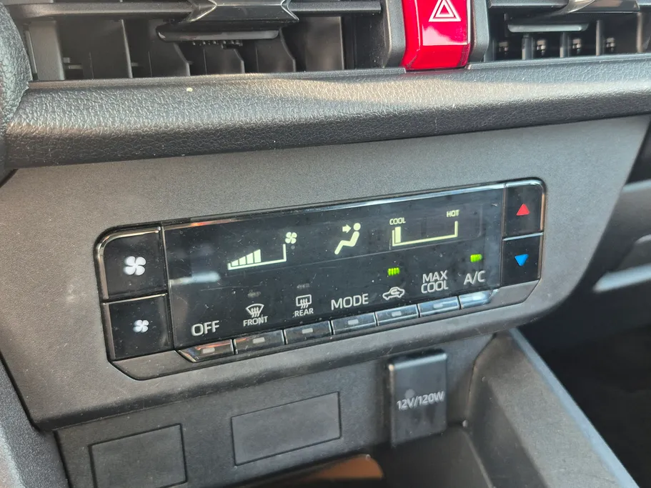 2024 Toyota Yaris  Y 