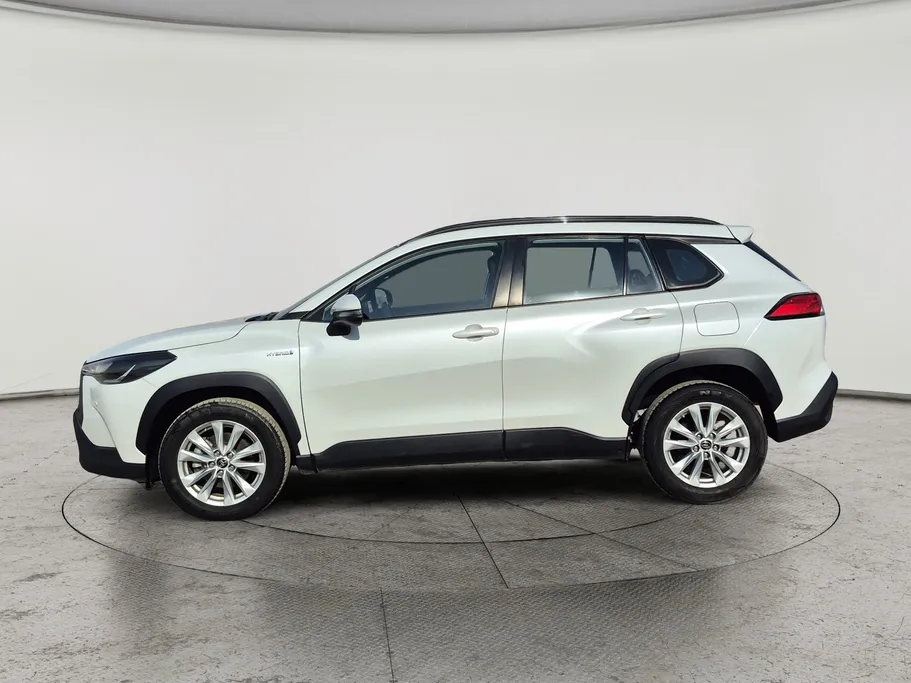 تويوتا كورولا كروس XLE 2024 