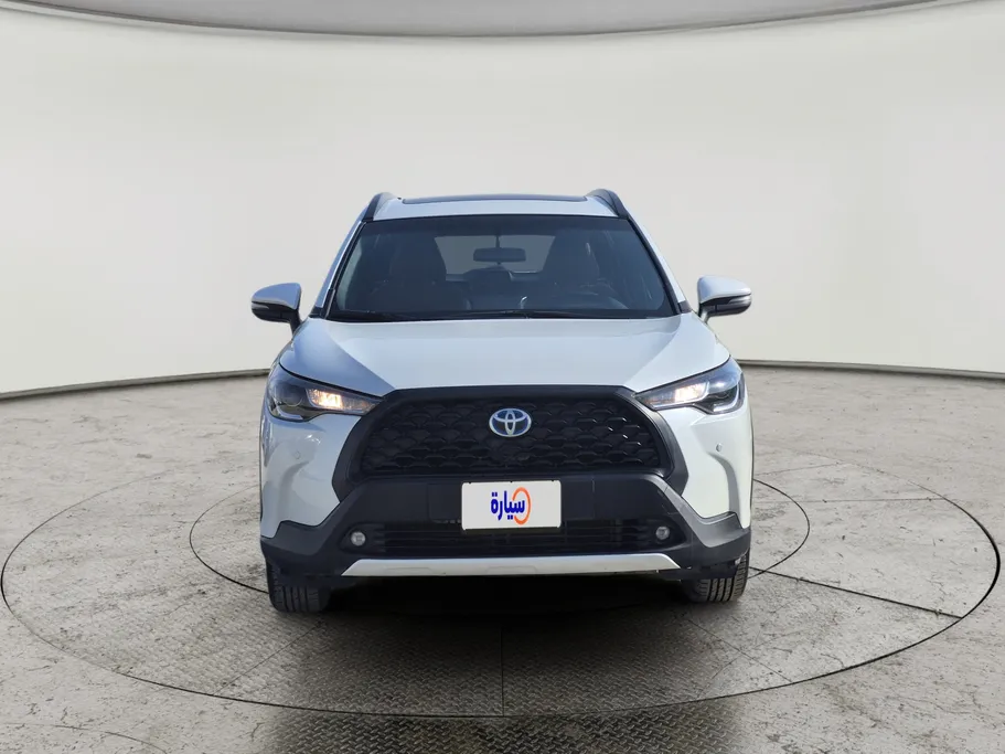 تويوتا كورولا كروس XLE 2024 