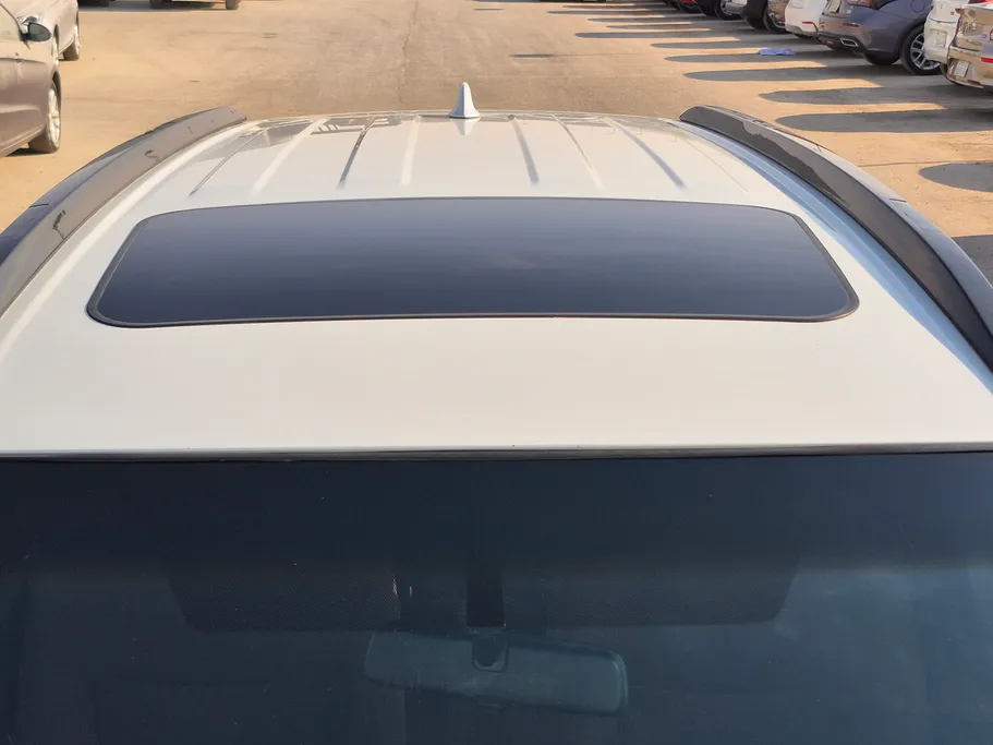 تويوتا كورولا كروس XLE 2024 